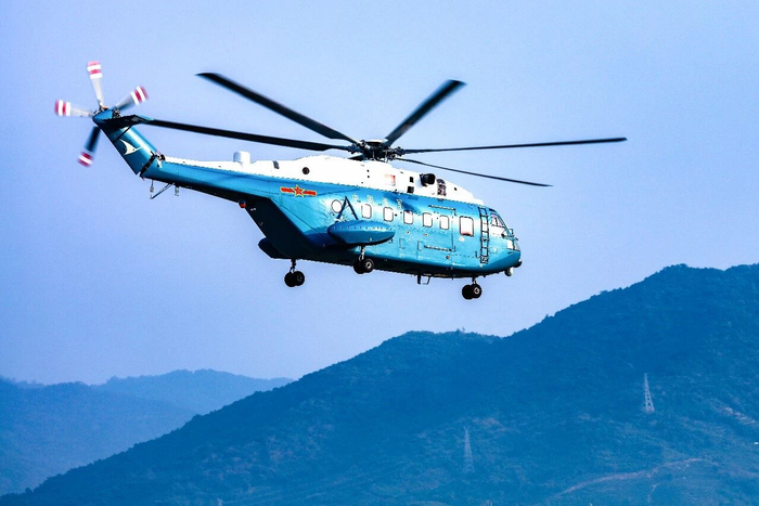 作者：常永健、任测、孙铭垚、黄厚人、黄臻玮