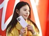小姐姐上手 vivo S50外观