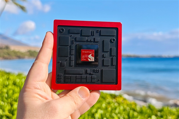 子系旗舰首发16GB LPDDR6内存：定价突破5000元 彻底告别性价比