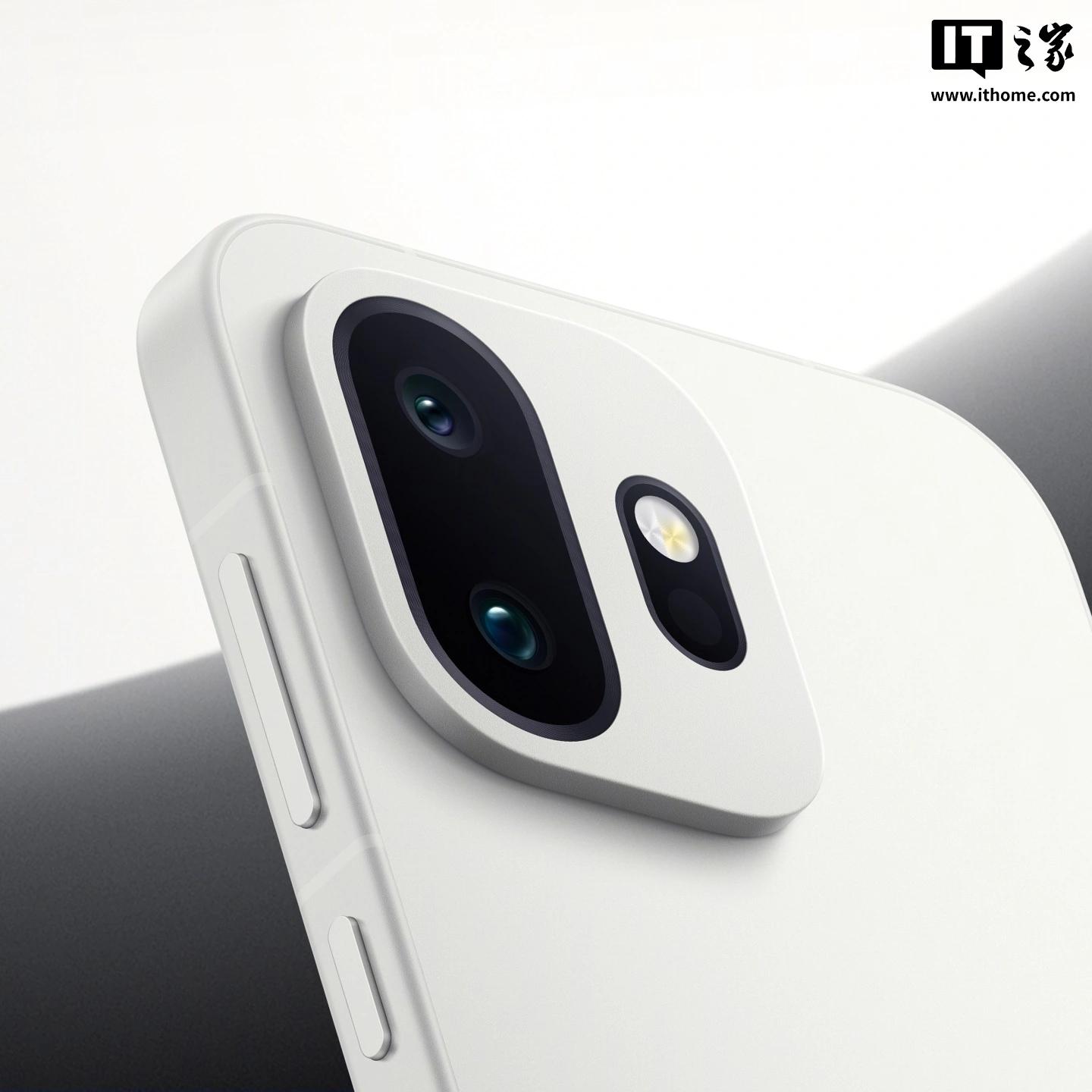 一加 15T 新机搭载全新 ColorOS 16,官宣支持 5 年 4 个大版本系统更新维护