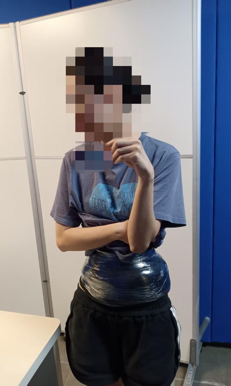 横琴海关查获一起绑藏白银颗粒进境案 (2)