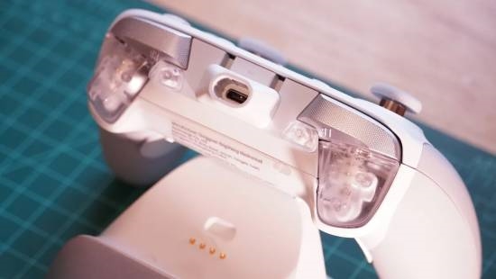 国产手柄获IGN 9分超高评价！直言近乎“完美”